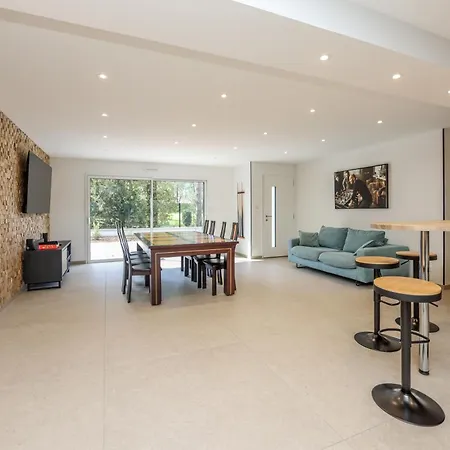 Villa La Léo Face Au Centre Equestre Et Piscine *