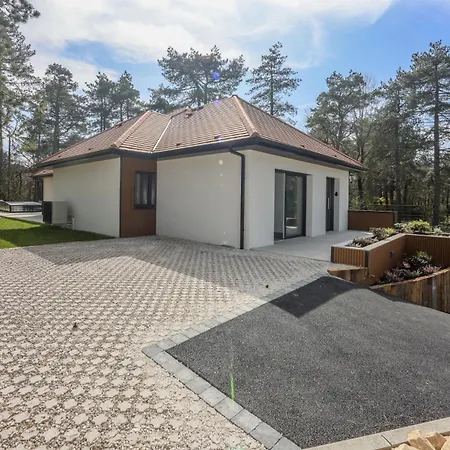 La Léo Face Au Centre Equestre Et Piscine * Neufchâtel-Hardelot
