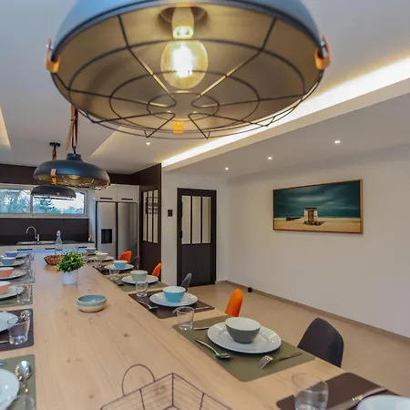 La Léo Face Au Centre Equestre Et Piscine Villa *